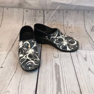 Sanita Koi Clogs